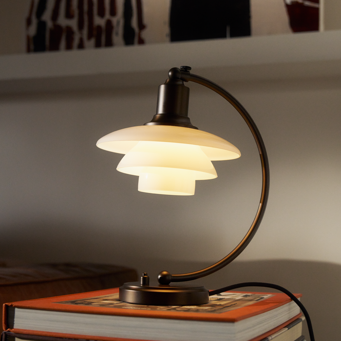 Louis Poulsen PH 2/2 Luna Bordlampe Aged Brass