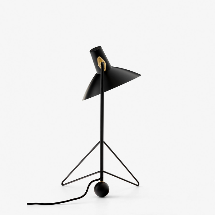 &Tradition Tripod HM9 Bordlampe