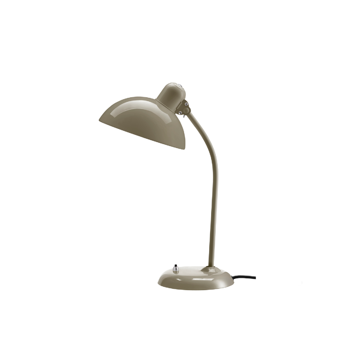 Fritz Hansen Kaiser Idell 6556-T Bordlampe